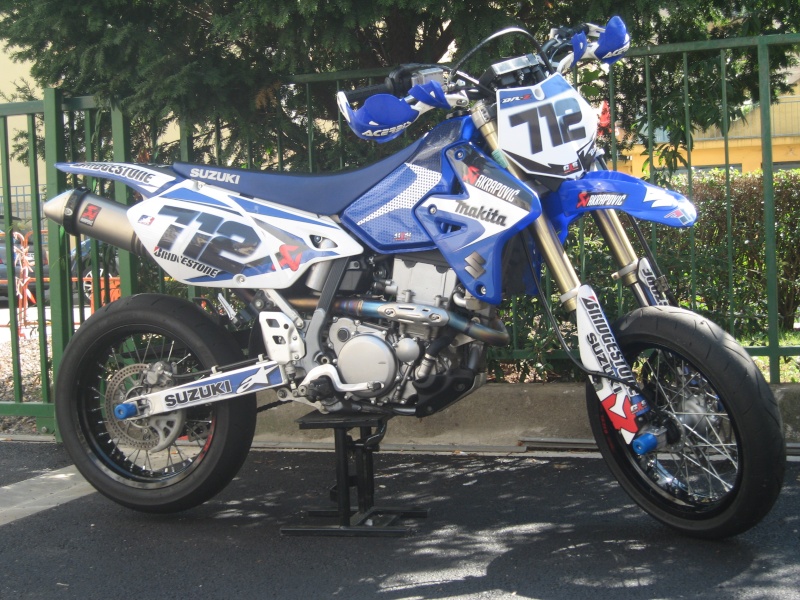 suzuki drz 400 akrapovic